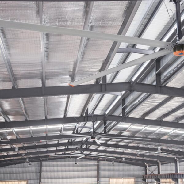 Fanmaster HVLS fan in warehouse